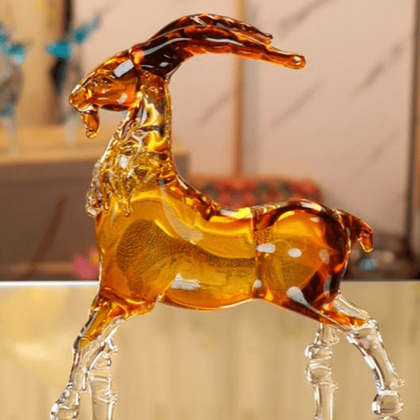 Exquisite Antelope Art Glass Decorations 1