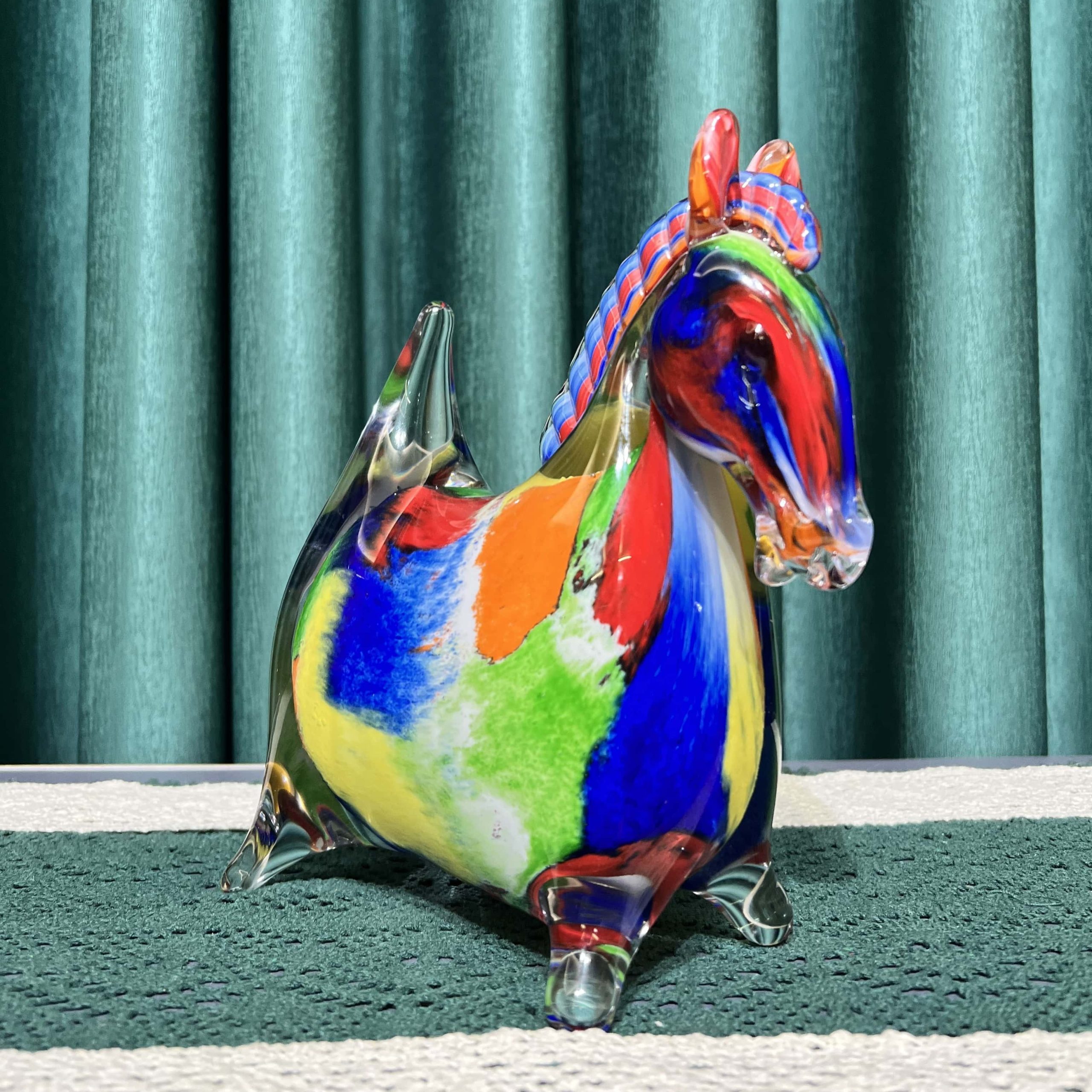 简约创意手工艺品琉璃炫彩马摆件软装装饰品