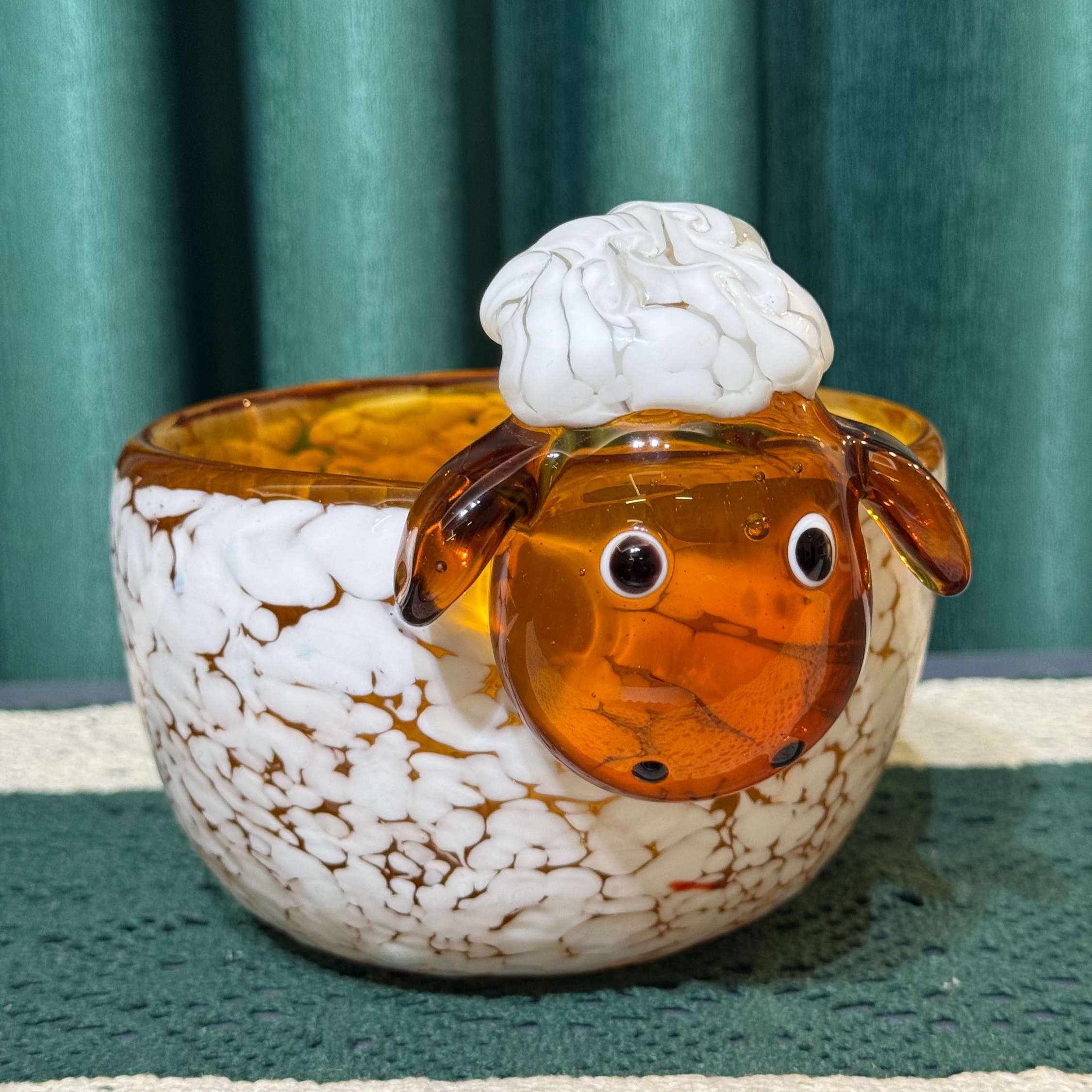 轻奢琉璃收纳摆件高档客厅茶几收纳创意萌趣小羊钥匙收纳摆件