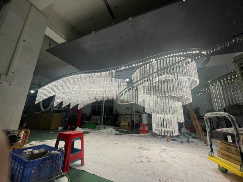 19-crystal-tube-wave-chandelier-angle